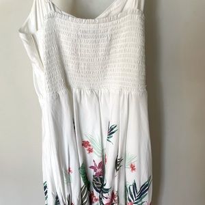 Old navy white tank dress. SPRING VIBES 💐